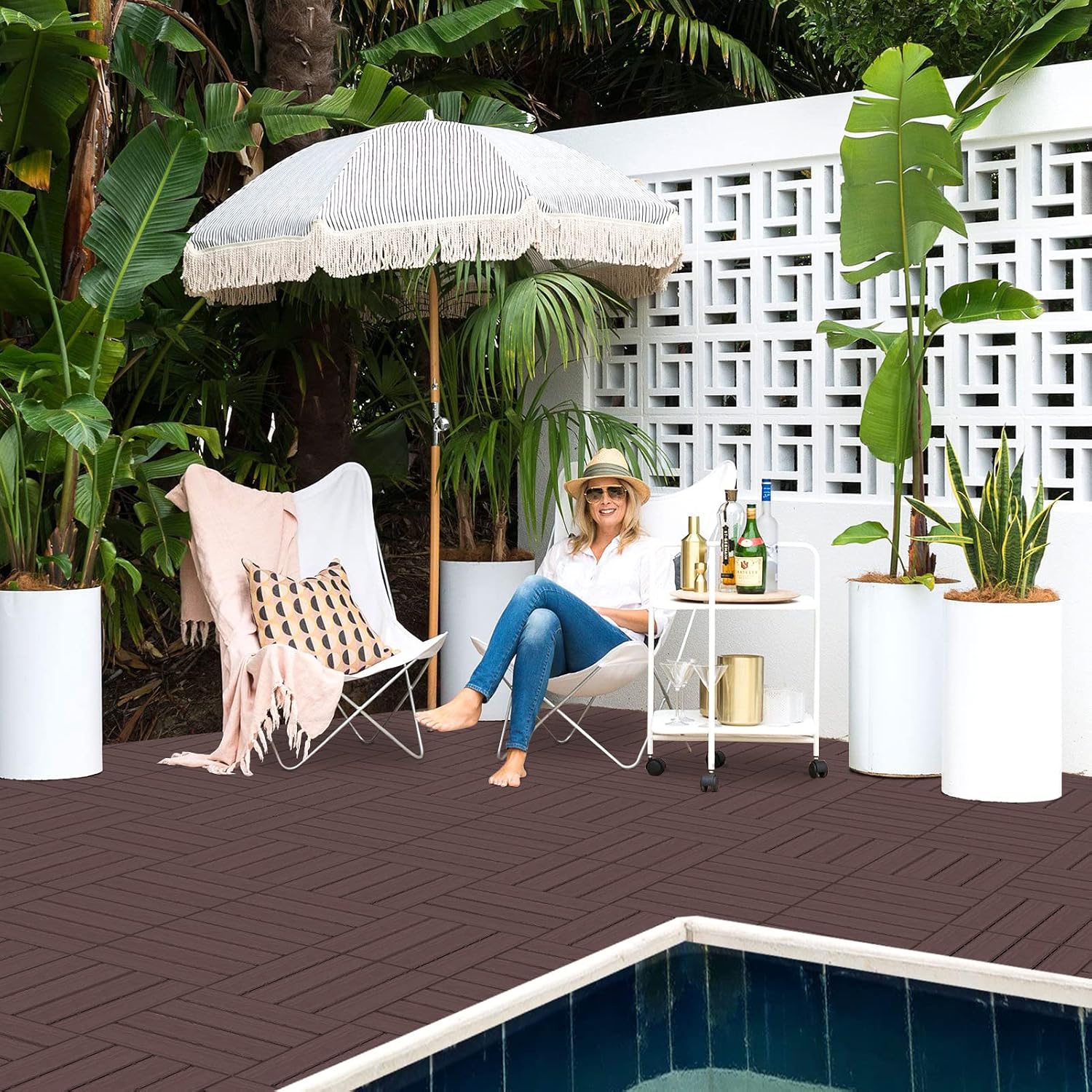 12"x12" Plastic Interlocking Deck Tiles